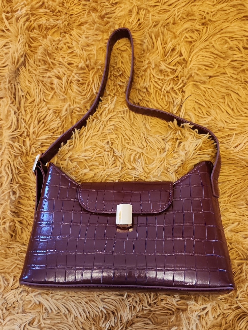 Old Navy Croc-Embossed Burgundy Shoulder Bag